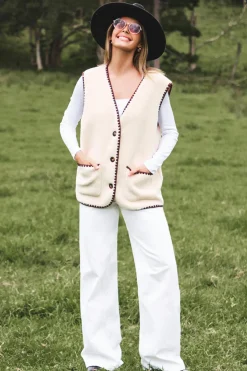 Beige Weste mit V-Ausschnitt und Knöpfen