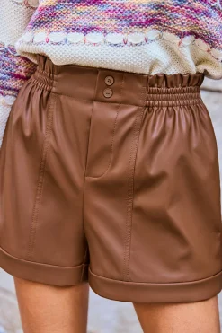 Braune Shorts mit geradem Bein und Taschen aus Kunstleder