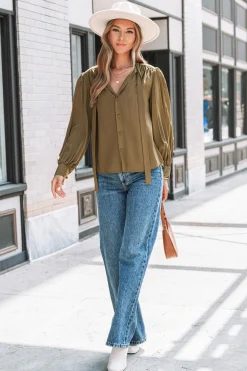 Camel Bluse mit Bindekragen und Puffärmeln