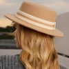 Hellbrauner Fedora-Hut