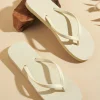 Klassische Beige Flip-Flops