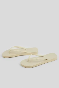 Klassische Beige Flip-Flops