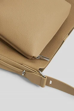 Kunstledertasche mit Crossbody-Riemen
